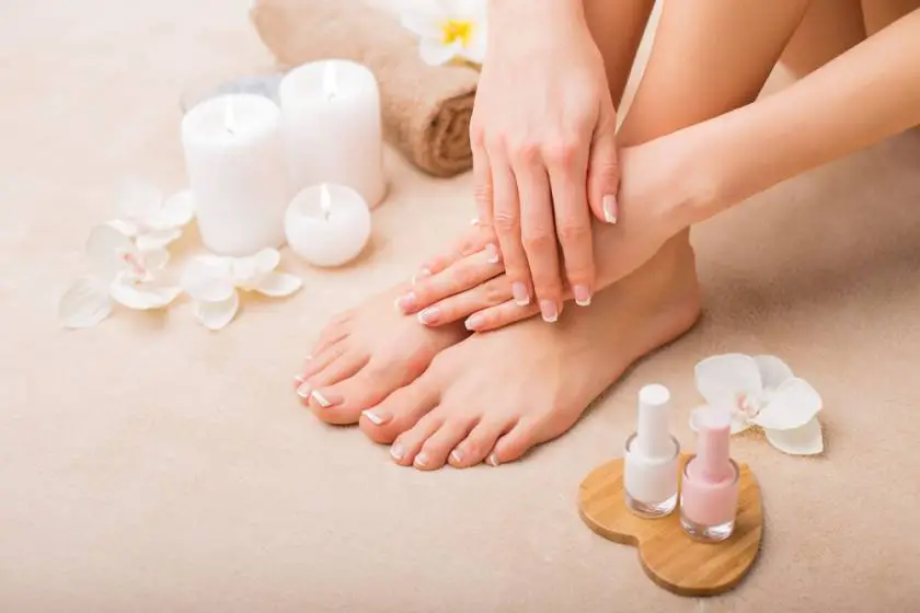manucure et pedicure à domicile professionnelle