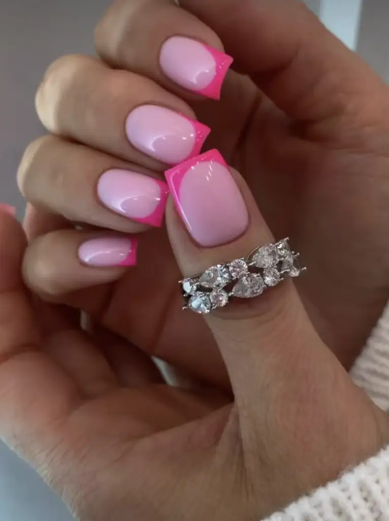manucure et pedicure à domicile professionnelle